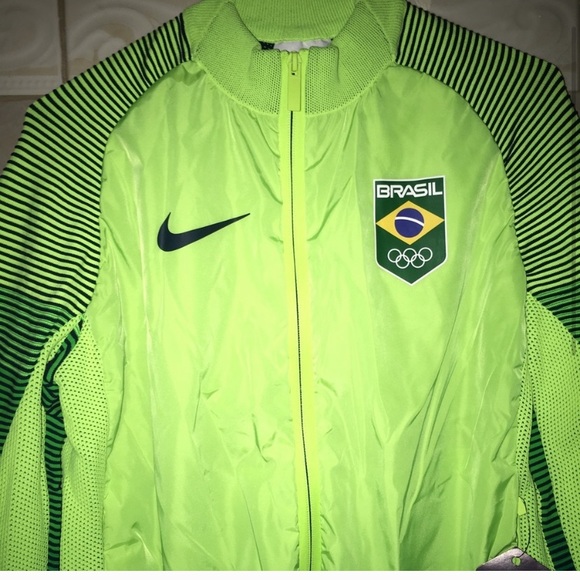Authentic Nike Windbreaker Jacket - Picture 1 of 5